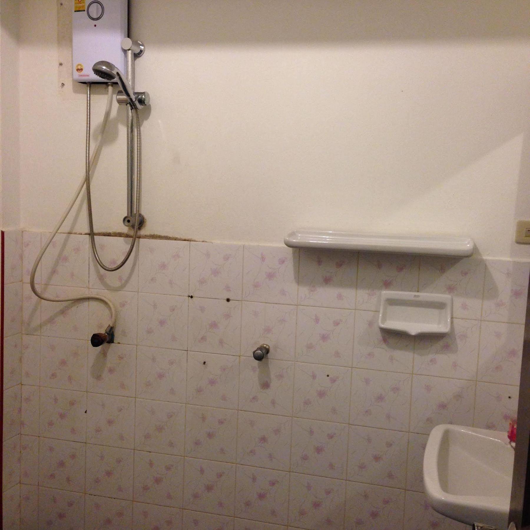 Tropicoza Hostel Patong ภายนอก รูปภาพ